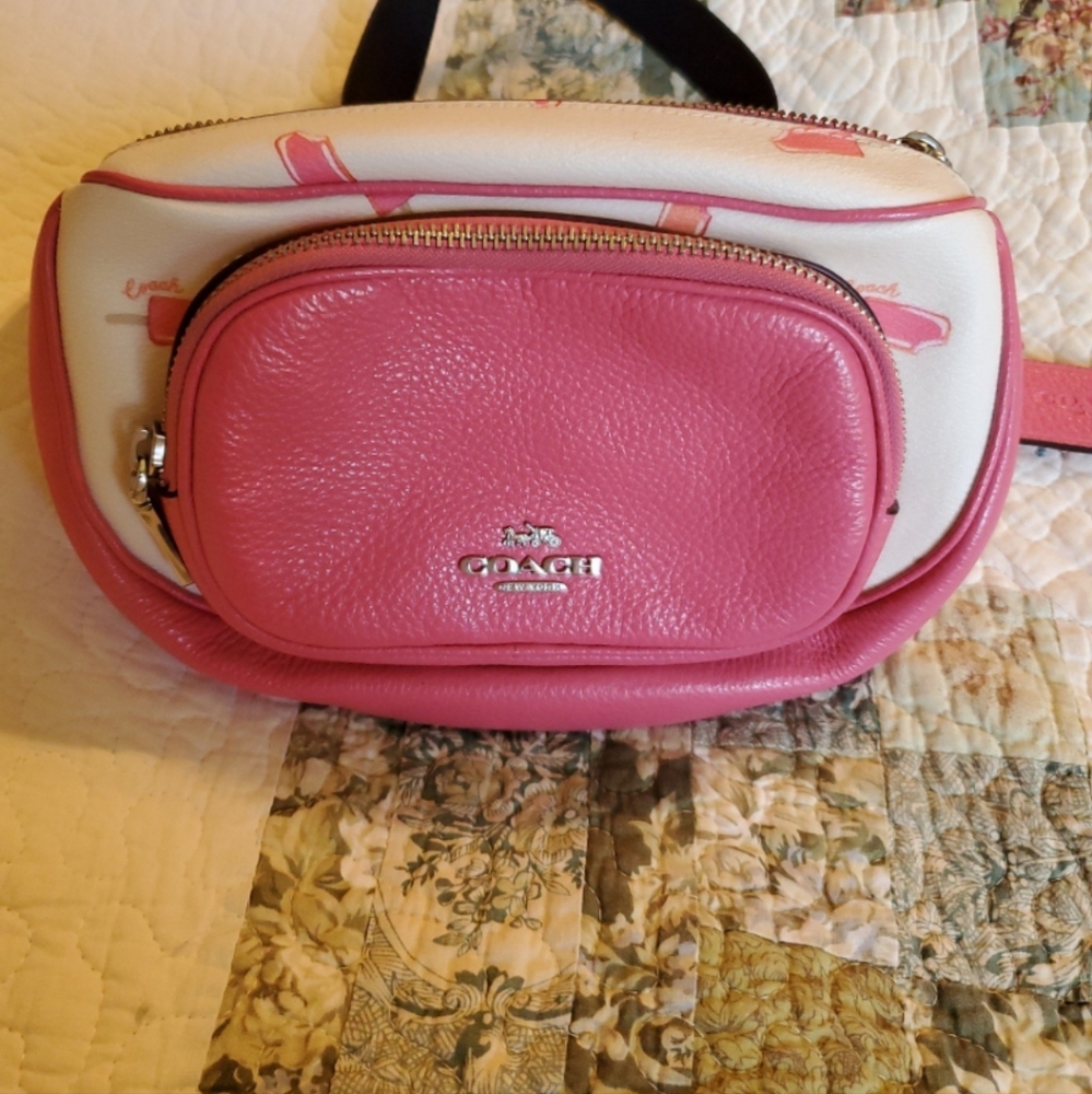 Genuine Coach crossbody/fanny pack
